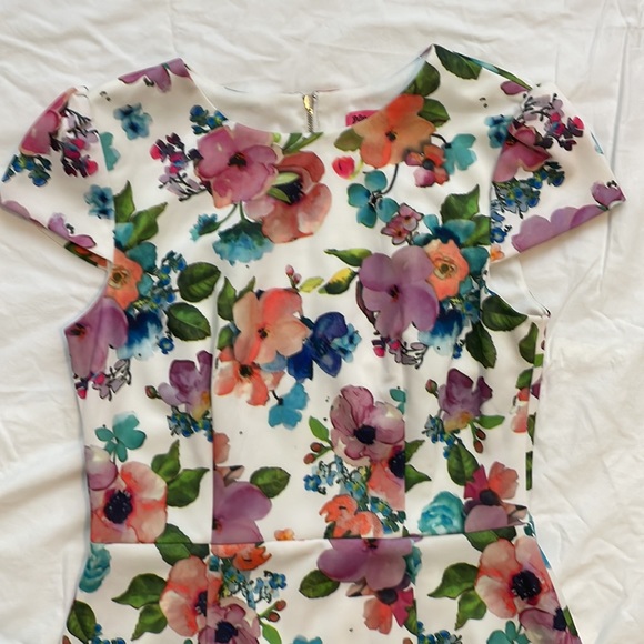 Betsey Johnson Floral Pencil Midi Dress - Picture 2 of 4